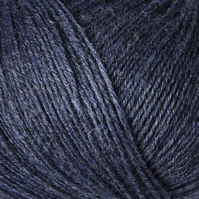 Knitting for Olive Merino Mørkeblå