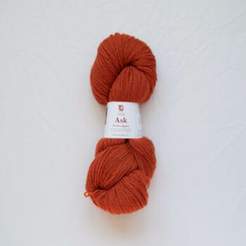 Hillesvåk Ask Terracottarød