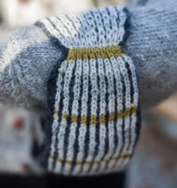 Lillestripe lue og pannebånd